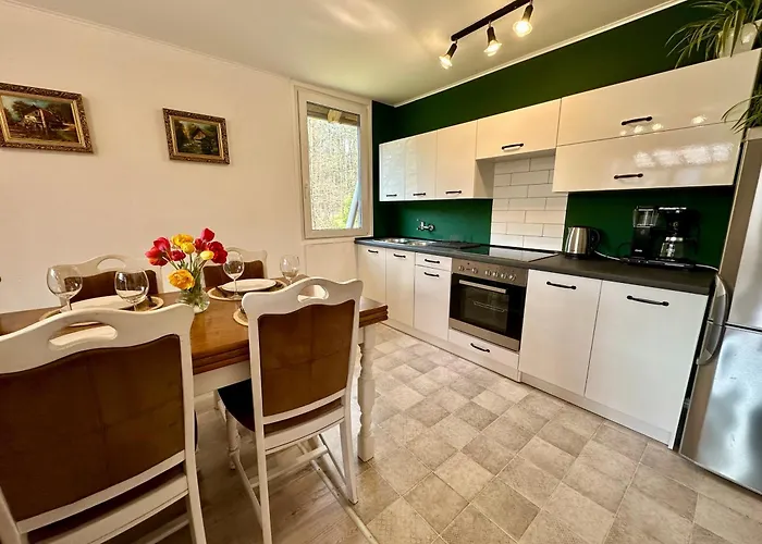 Gryfne Kaszuby * Kamienica Krolewska