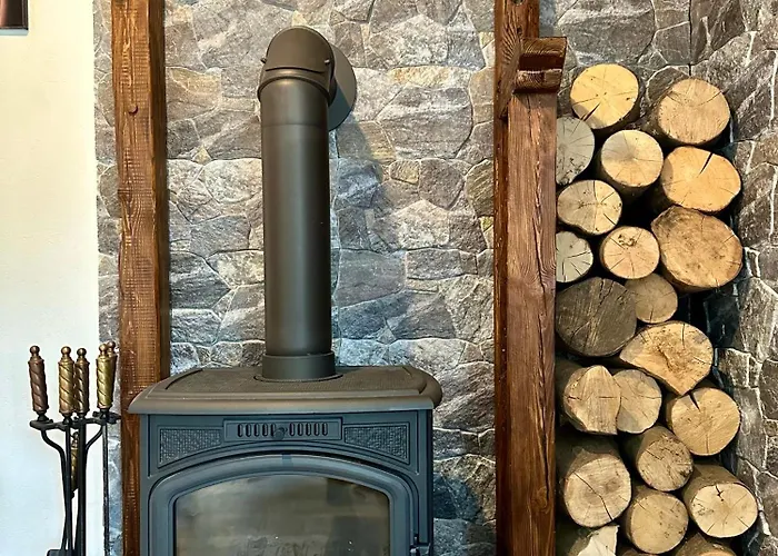 Gryfne Kaszuby بيت للعطل Kamienica Krolewska